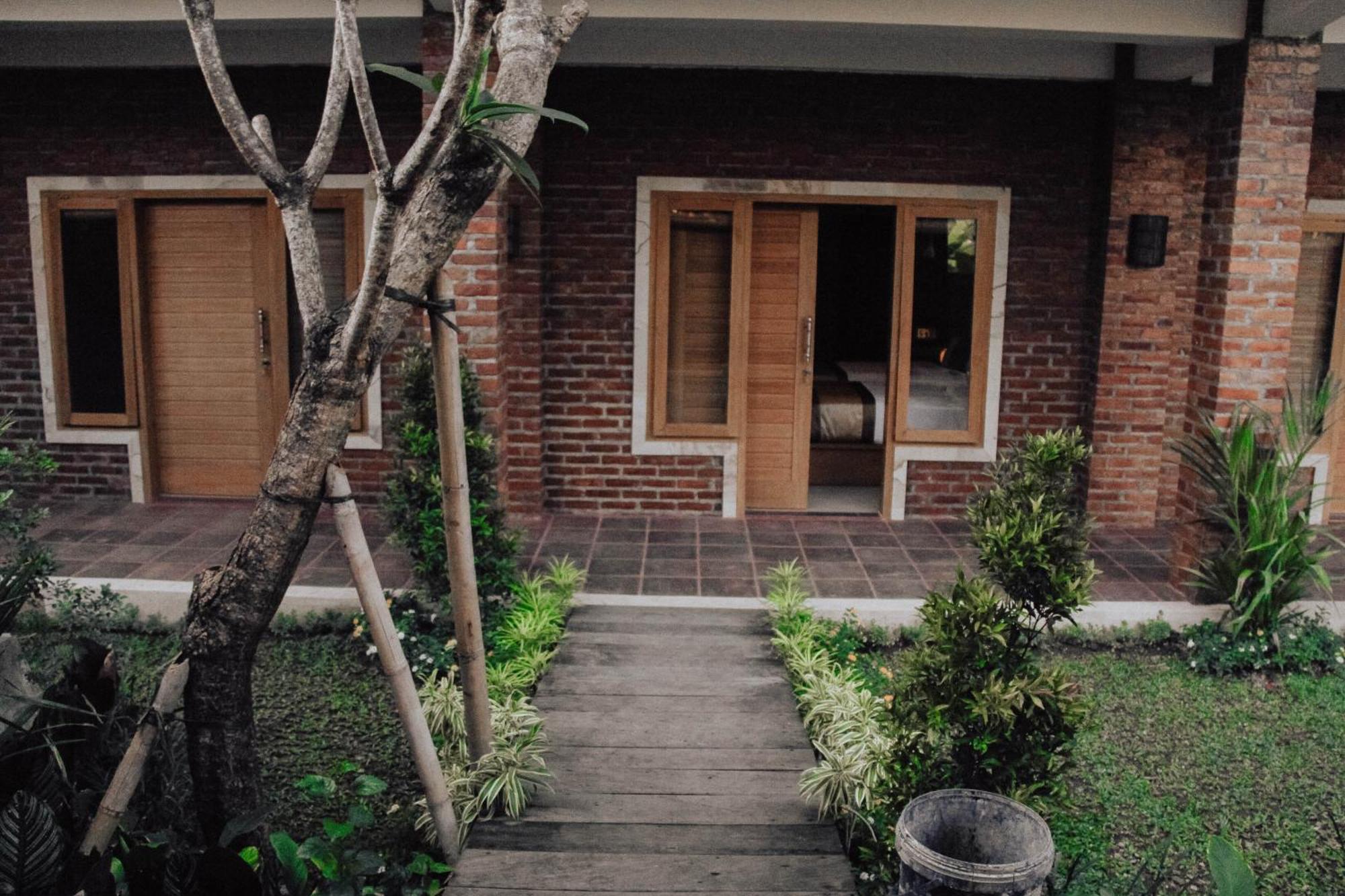 The Govardhan Homestay Canggu  Bagian luar foto