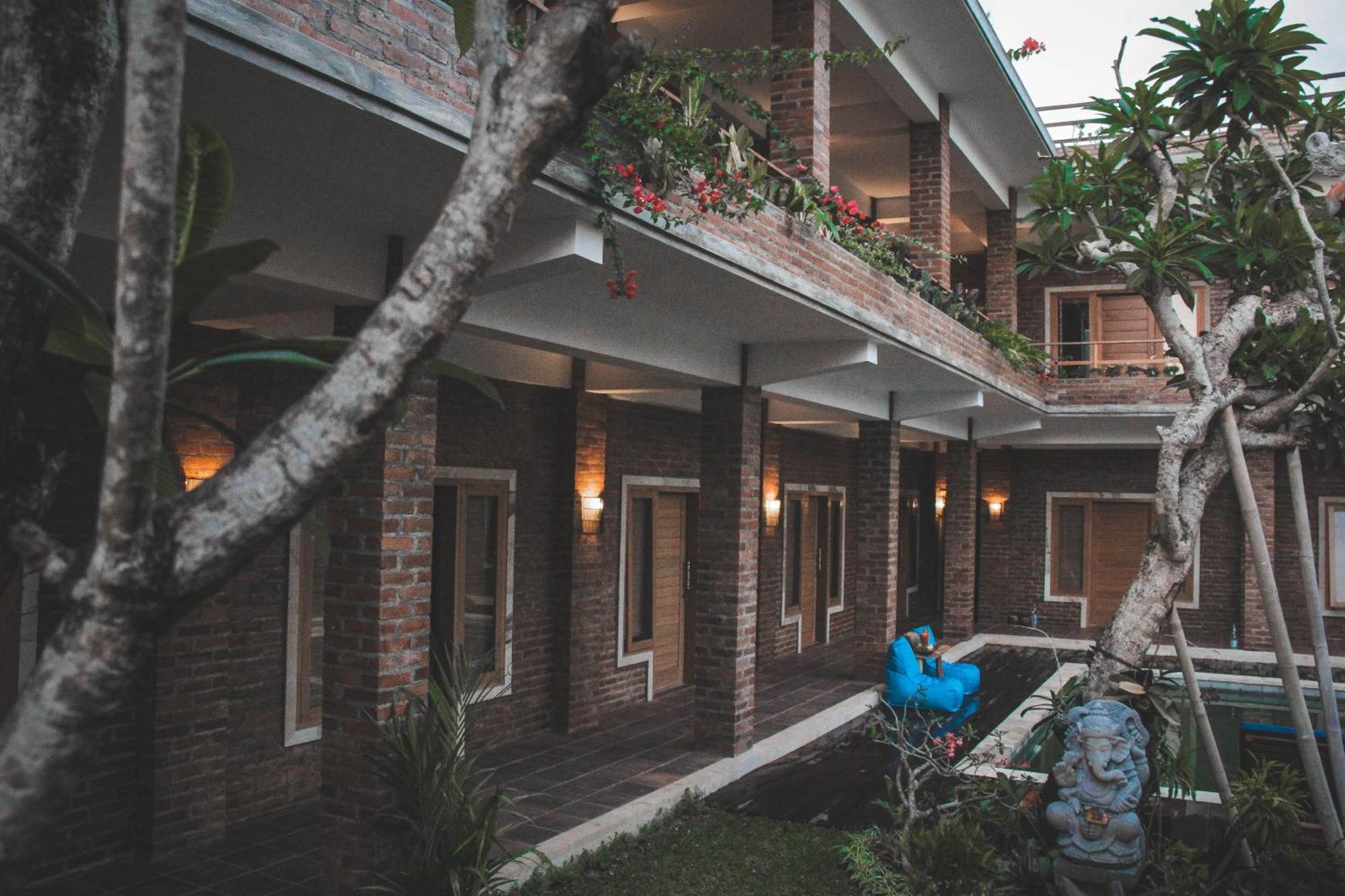 The Govardhan Homestay Canggu  Bagian luar foto