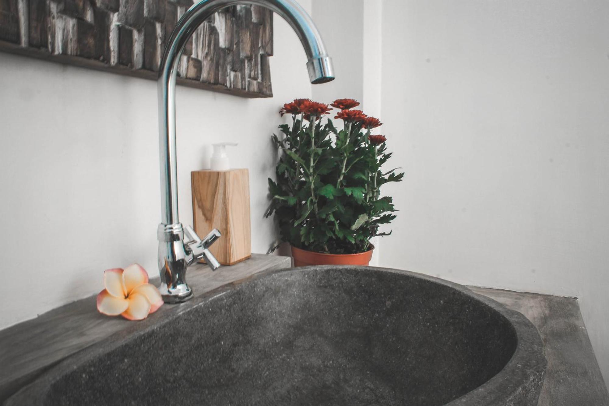 The Govardhan Homestay Canggu  Bagian luar foto